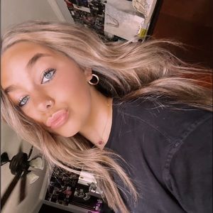 Meet your Posher, Liberty